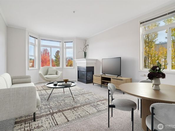 122 State Street S 208E, Kirkland WA 98033