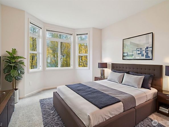 122 State Street S 208E, Kirkland WA 98033