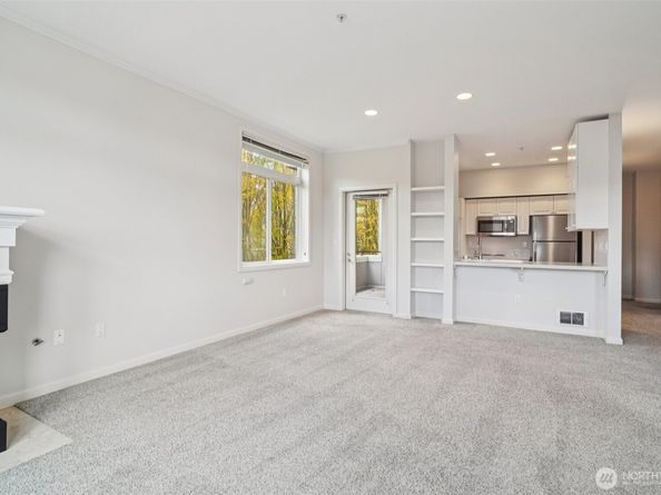 122 State Street S 208E, Kirkland WA 98033