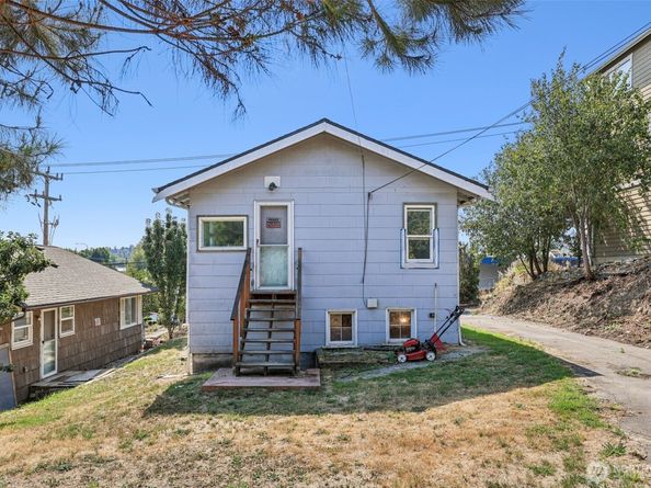1234 S Director Street, Seattle WA 98108