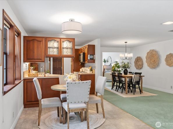 305 234th Street SW, Bothell WA 98021