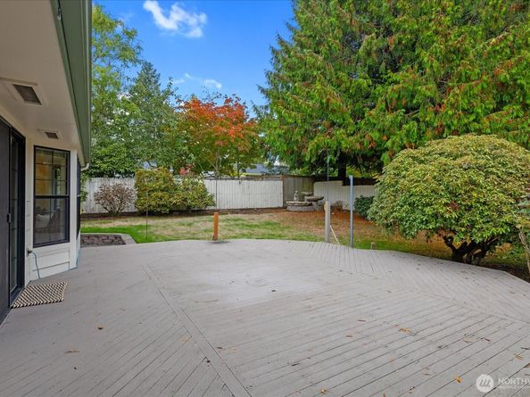 305 234th Street SW, Bothell WA 98021