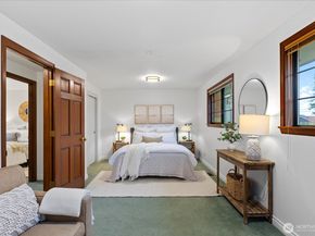 305 234th Street SW, Bothell WA 98021