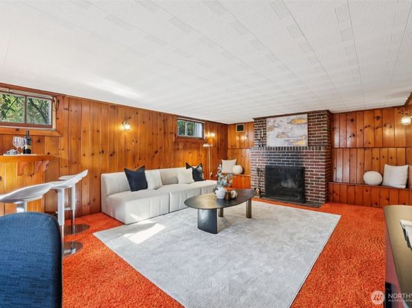 819 NW 80th Street, Seattle WA 98117