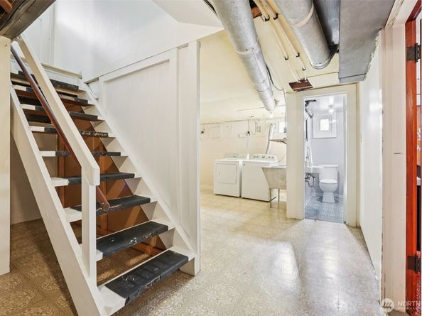 819 NW 80th Street, Seattle WA 98117