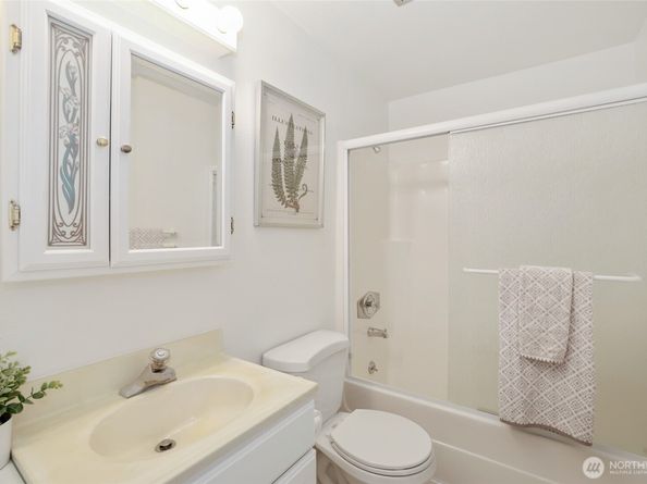 1207 S 308th Street 41, Federal Way WA 98003