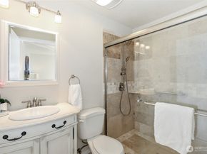 1207 S 308th Street 41, Federal Way WA 98003