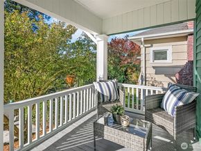 932 29th Avenue, Seattle WA 98122