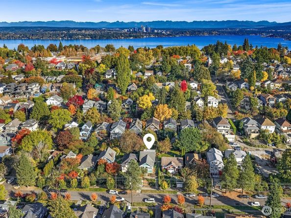 932 29th Avenue, Seattle WA 98122