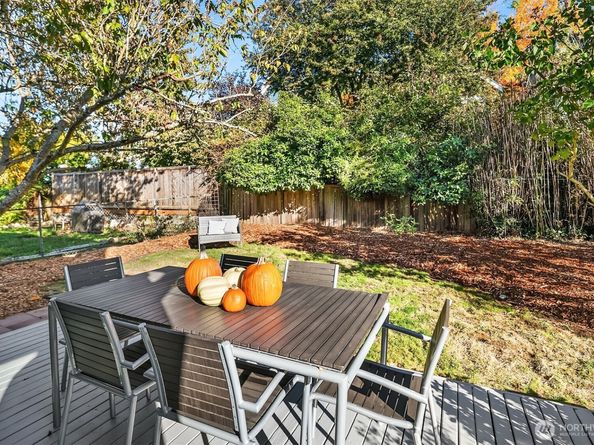 932 29th Avenue, Seattle WA 98122