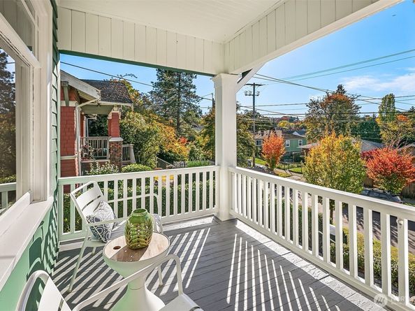 932 29th Avenue, Seattle WA 98122