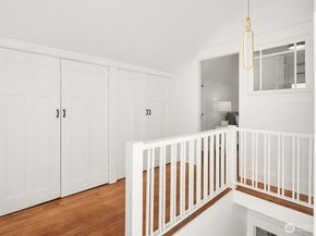 932 29th Avenue, Seattle WA 98122