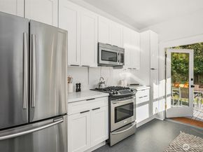 932 29th Avenue, Seattle WA 98122