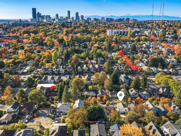 932 29th Avenue, Seattle WA 98122