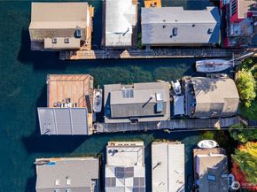 3130 Portage Bay Place E C, Seattle WA 98102