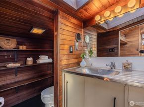 3130 Portage Bay Place E C, Seattle WA 98102
