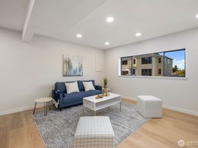 8317 NE 162nd Place, Kenmore WA 98028