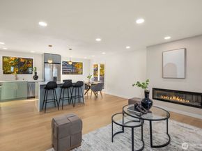 8317 NE 162nd Place, Kenmore WA 98028