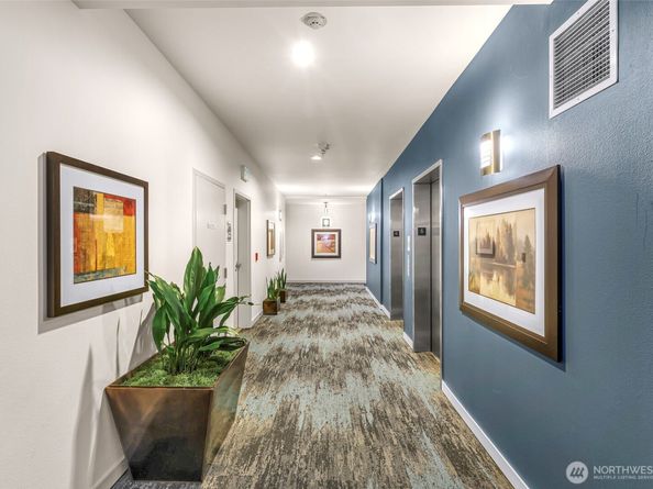 3104 Western Avenue 610, Seattle WA 98121