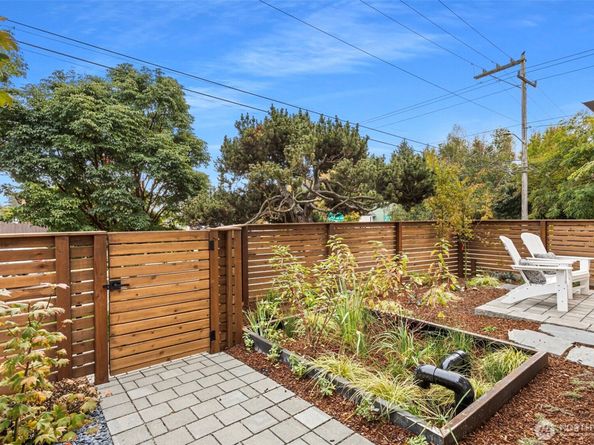 2510 NW 80th Street, Seattle WA 98117