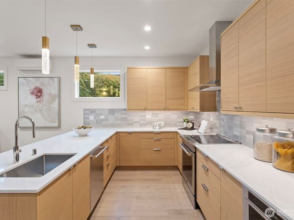 2510 NW 80th Street, Seattle WA 98117