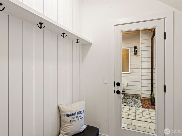 2510 NW 80th Street, Seattle WA 98117