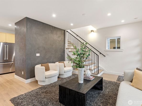 2510 NW 80th Street, Seattle WA 98117