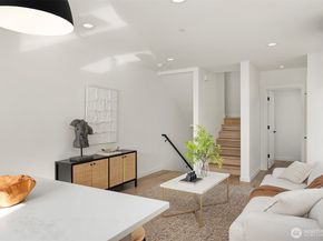 333 NW 47th Street C, Seattle WA 98107