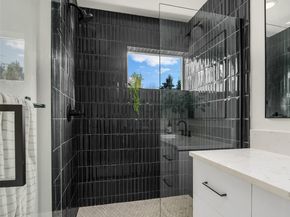 333 NW 47th Street C, Seattle WA 98107