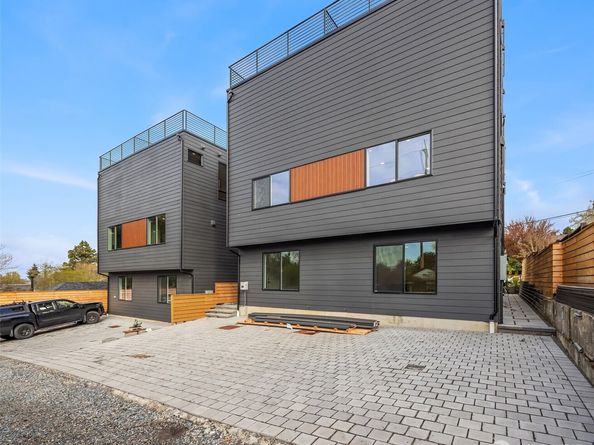 333 NW 47th Street C, Seattle WA 98107