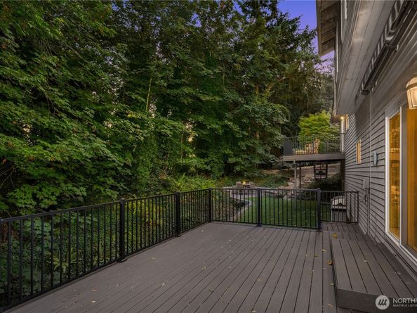 9411 NE 139th Street, Kirkland WA 98034