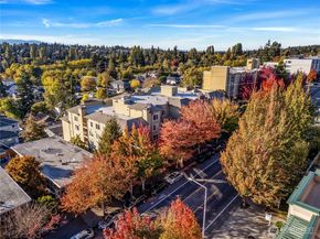 8745 Greenwood Avenue N 311, Seattle WA 98103