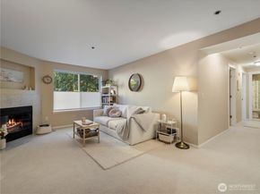 8745 Greenwood Avenue N 311, Seattle WA 98103