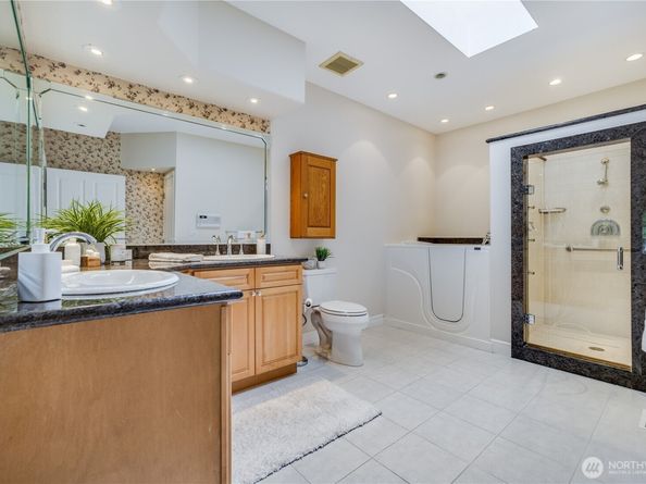 31849 48th Circle SW 13A, Federal Way WA 98023