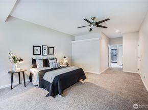 31849 48th Circle SW 13A, Federal Way WA 98023