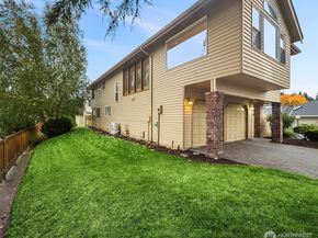 637 Elm Place, Edmonds WA 98020
