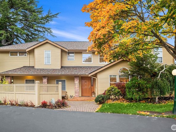 637 Elm Place, Edmonds WA 98020