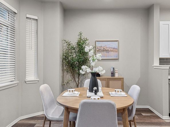 18010 NE 94th Court 2, Redmond WA 98052