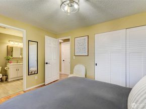 525 218th Street SW, Bothell WA 98021