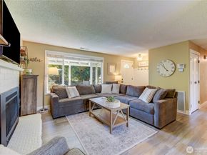 525 218th Street SW, Bothell WA 98021