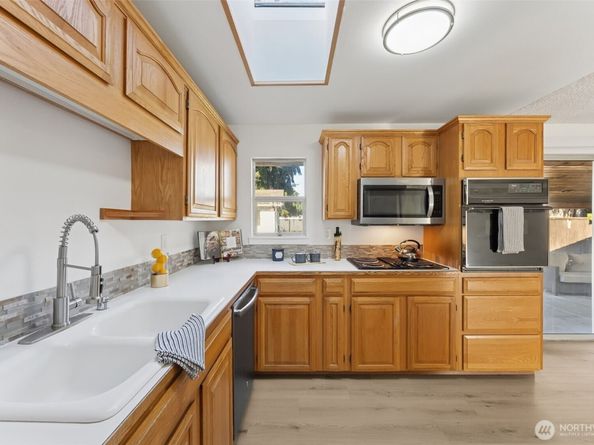 607 22nd Avenue SE, Auburn WA 98002