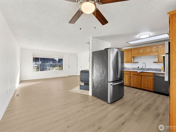 607 22nd Avenue SE, Auburn WA 98002