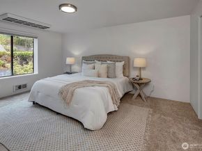 3410 161st Court SE 31, Bellevue WA 98008