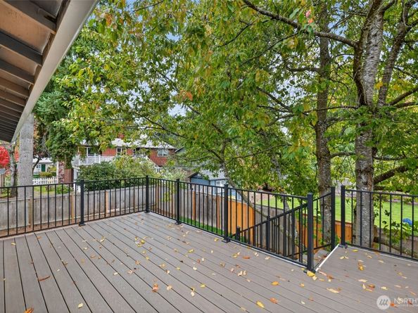 17203 Brook Boulevard, Bothell WA 98012