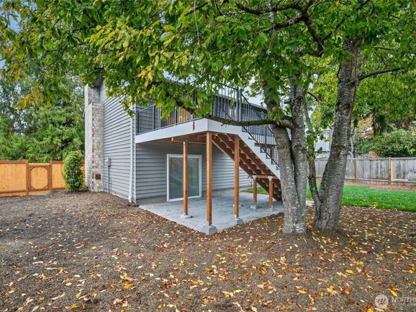 17203 Brook Boulevard, Bothell WA 98012