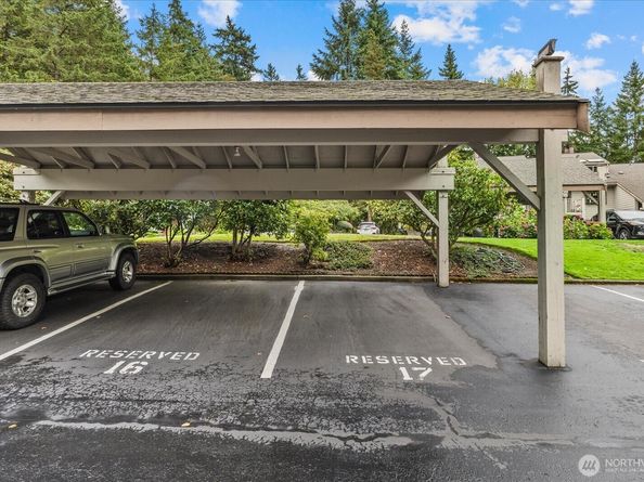 3921 108th Avenue NE A101, Bellevue WA 98004