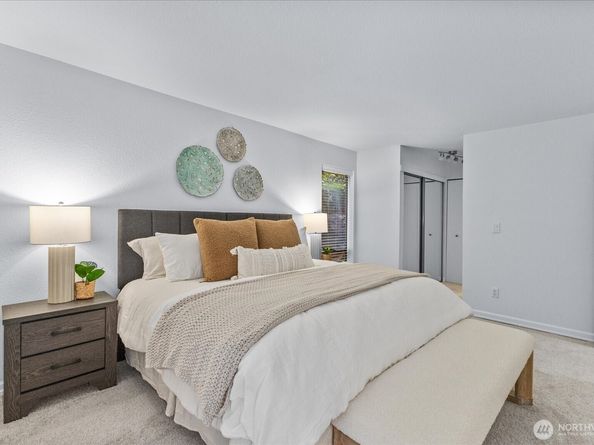 3921 108th Avenue NE A101, Bellevue WA 98004