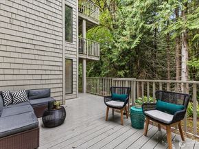 3921 108th Avenue NE A101, Bellevue WA 98004