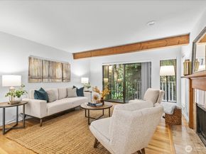 3921 108th Avenue NE A101, Bellevue WA 98004