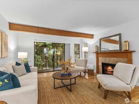 3921 108th Avenue NE A101, Bellevue WA 98004